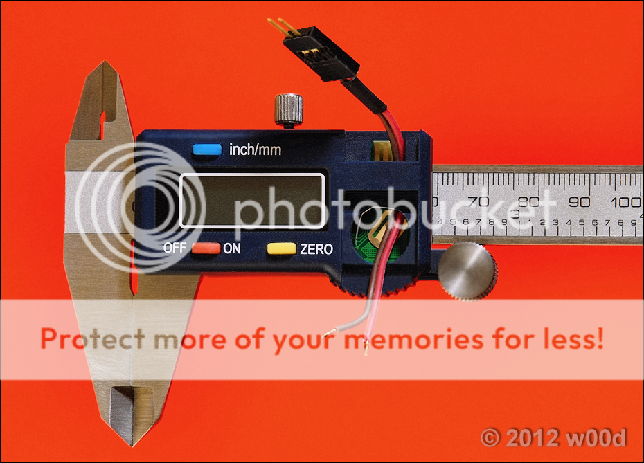 w00d's Photo Muse Digital Caliper Battery Modification